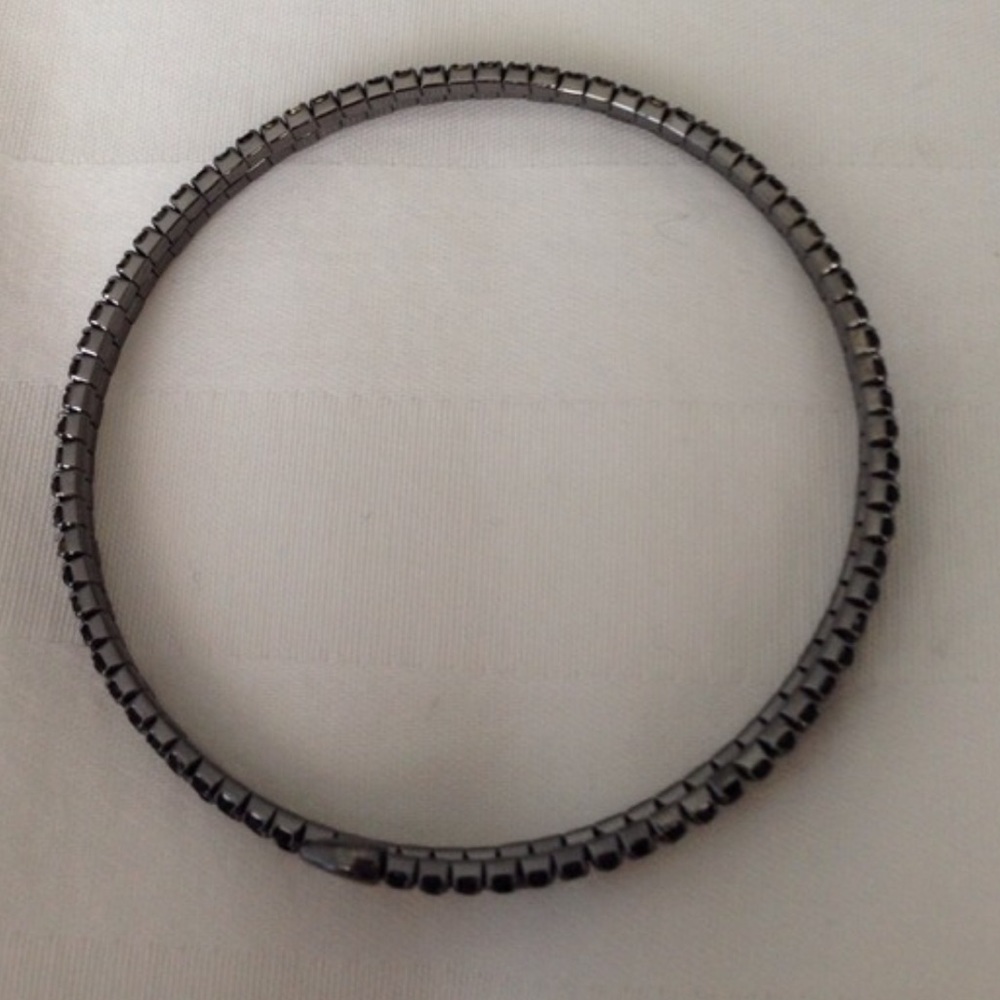 Stella & Dot Delicate Black Radiance Coil Bracelet - Picture 3 of 4